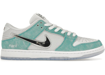 SB Dunk Low Pro "Strangelove" sneakers