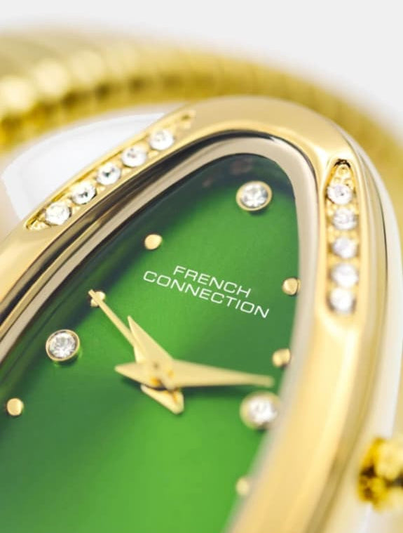 Luxury Snake Pattern Bracelet Watch for Women - Gold-Plated with Emerald Green Dial