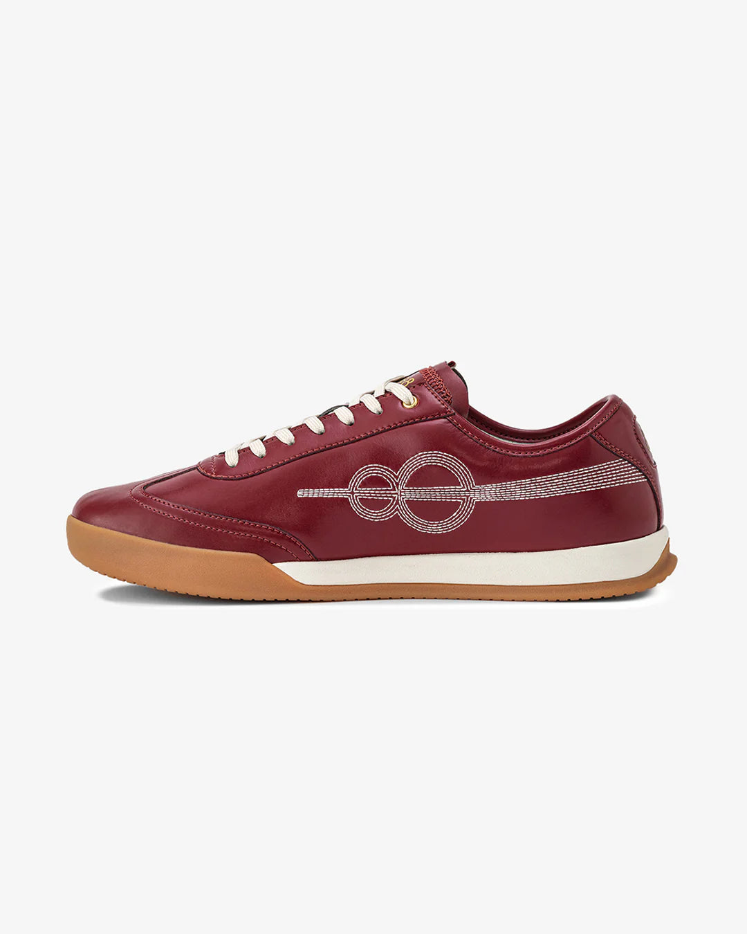 ONE8 Seam XVIII Signature First-ever cricket-inspired lifestyle sneaker. Co-created with Virat Kohli, with a surprise from him inside the box.